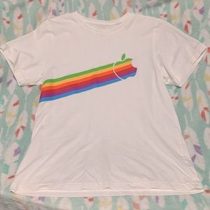 Apple certified logo rainbow Macintosh white unisex T shirt in medium